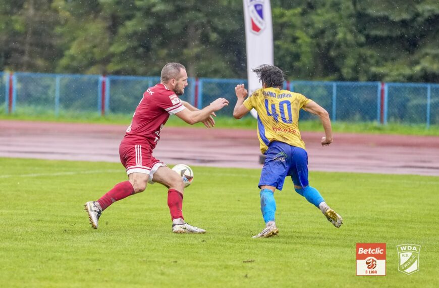 MICHAŁ KALITTA ZA TRZY W TORUNIU. WDA WYGRYWA DERBY Z ELANĄ.